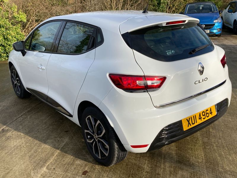 RENAULT CLIO PLAY 0.9 TCE 2019